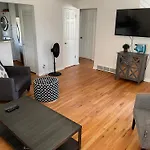 Central Denver Master Room 24 Hour Self Check In